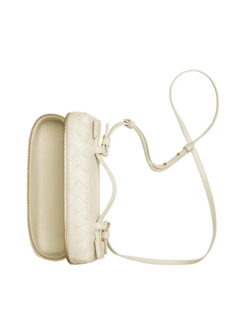 BOTTEGA Veneta Bang Vanity Case in Intrecciato Leather Bag - Image 4